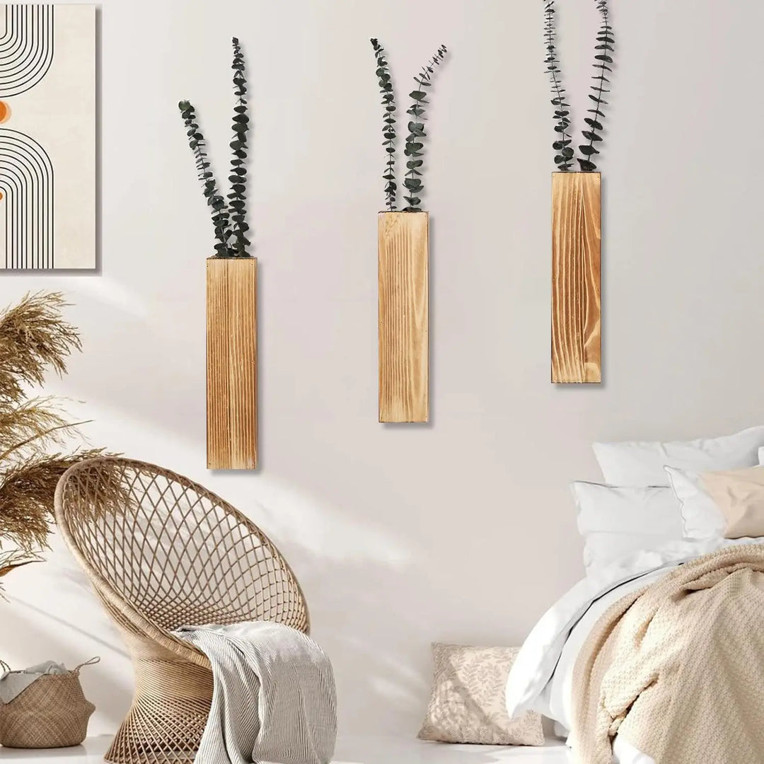 "Eshwood" Wall-Mountable Vase
