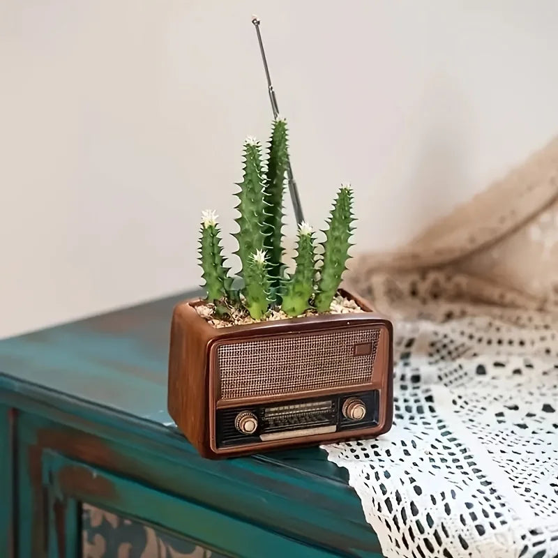 "Greenwave" Vintage Radio Planter